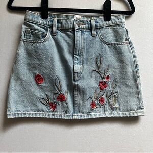 Little Moon floral embroidered Denim Skirt Sz 4
